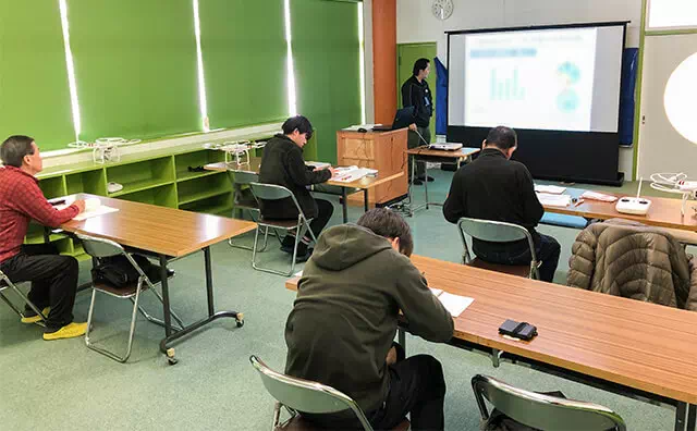ドローンスクール 座学